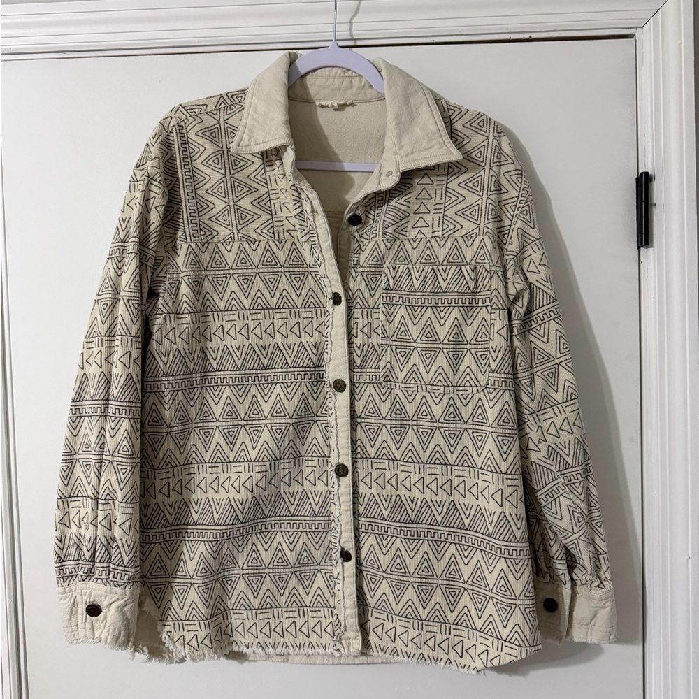 LA MIEL Shacket Cream Button-Up Jacket Southwestern pattern